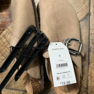 Time and tru clogs — brand new, never worn. Run small.